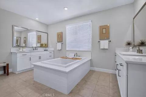 170 Chorus, Irvine, CA 92618 photo 36