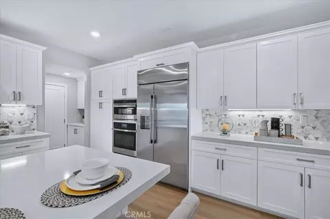 170 Chorus, Irvine, CA 92618 photo 16