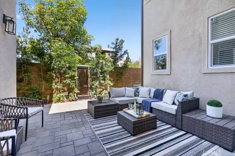 170 Chorus, Irvine, CA 92618 photo 18