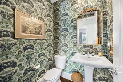 Bath - 3692 Glorietta Pl, Brea, CA 92823 photo 5 of 5