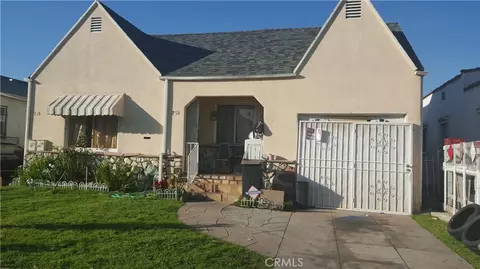 749 E 84th St, Los Angeles, CA 90001