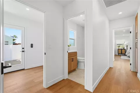 Entry Way - 2018 N Parmelee, Compton, CA 90222 photo 3 of 3