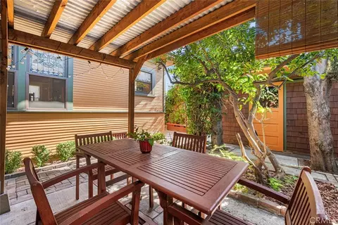 Exterior - 748 Daisy Ave, Long Beach, CA 90813 photo 9 of 14