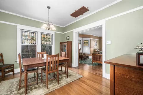 Dining - 748 Daisy Ave, Long Beach, CA 90813 photo 2 of 2