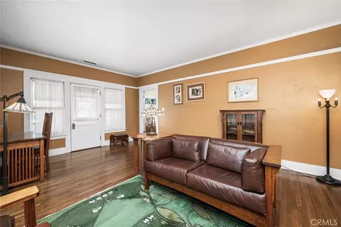 Living - 748 Daisy Ave, Long Beach, CA 90813 photo 3 of 3