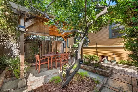 Exterior - 748 Daisy Ave, Long Beach, CA 90813 photo 10 of 14
