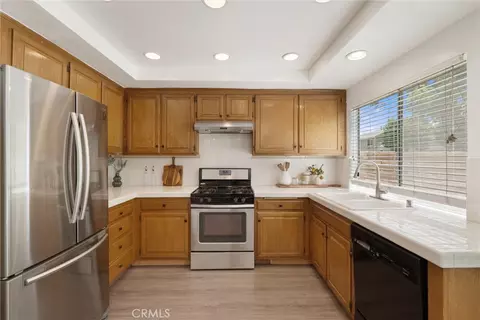 Kitchen - 12 Tortoise Shell, Irvine, CA 92604 photo 2 of 4