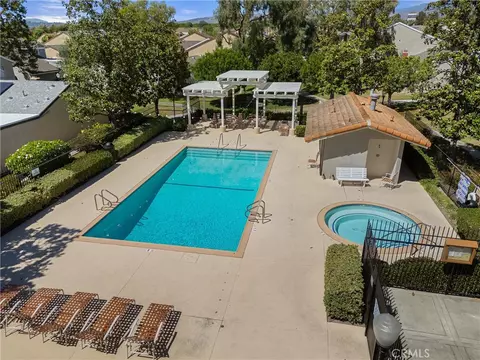 Exterior - 12 Tortoise Shell, Irvine, CA 92604 photo 10 of 11