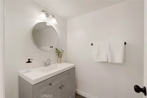 Bath - 12 Tortoise Shell, Irvine, CA 92604 photo 1 of 4