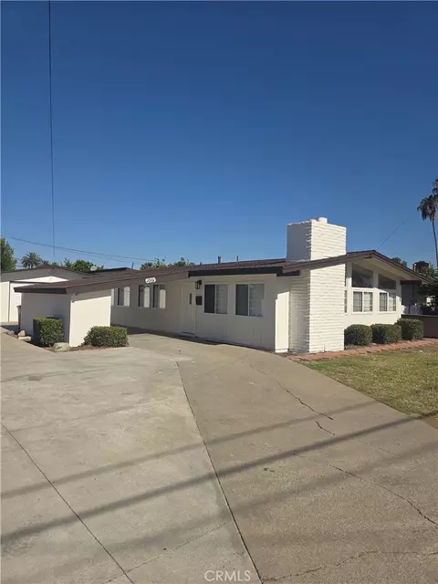 Exterior - 1001 S Gilbert, Fullerton, CA 92833 photo 2 of 8