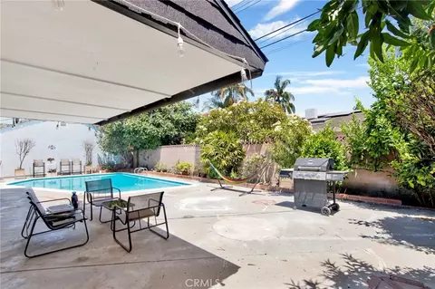 Exterior - 10236 Mattock Ave, Downey, CA 90241 photo 2 of 2