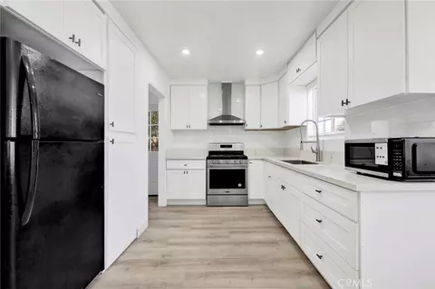 Kitchen - 10236 Mattock Ave, Downey, CA 90241 photo 1 of 1