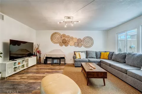Living - 232 Aqueduct Dr, Placentia, CA 92870 photo 4 of 4