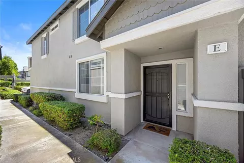 3423 E White Chapel Ct #E, Orange, CA 92869