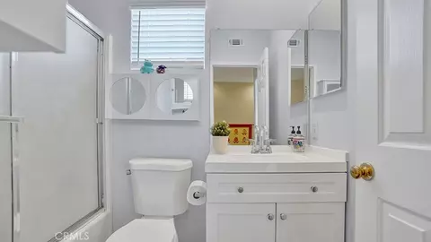 Bath - 933 Somerville, Irvine, CA 92620 photo 3 of 4