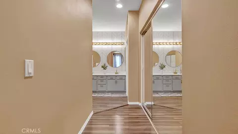 Entry Way - 933 Somerville, Irvine, CA 92620 photo 3 of 4