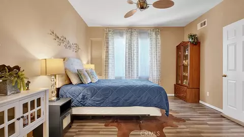 Bedroom - 933 Somerville, Irvine, CA 92620 photo 2 of 5
