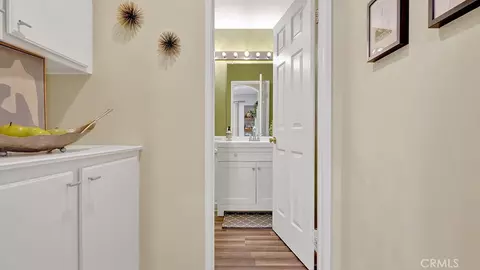 Entry Way - 933 Somerville, Irvine, CA 92620 photo 4 of 4