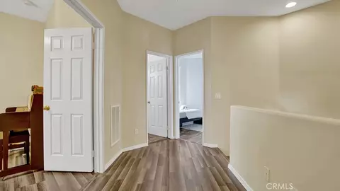 Entry Way - 933 Somerville, Irvine, CA 92620 photo 2 of 4