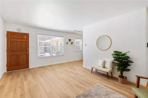 Living - 2075 E Appleton St #17, Long Beach, CA 90803 photo 4 of 4