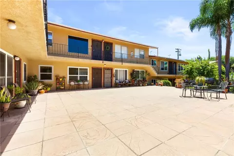 Exterior - 2075 E Appleton St #17, Long Beach, CA 90803 photo 5 of 7