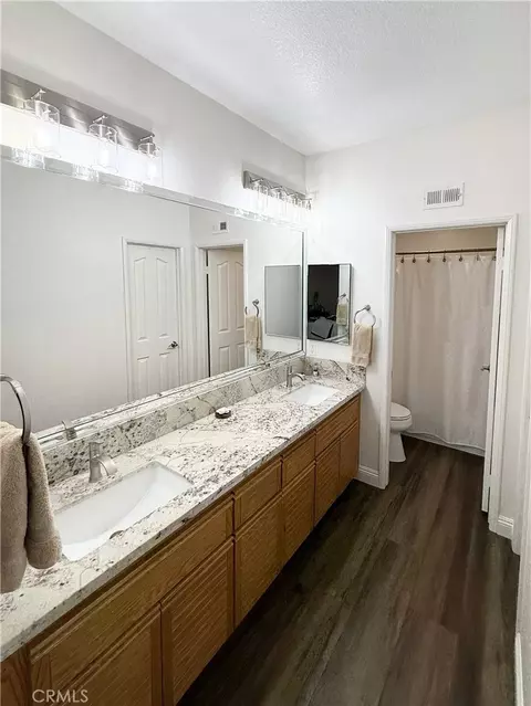 Bath - 8215 E White Oak Rdg #33, Orange, CA 92869 photo 1 of 3