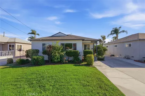 9138 Rendalia, Bellflower, CA 90706