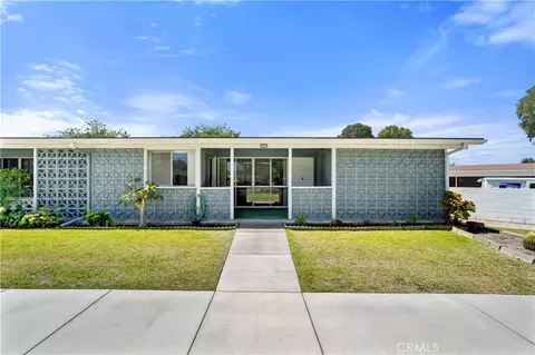 13671 Annandale Dr #M1-10G, Seal Beach, CA 90740