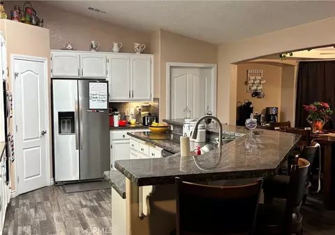 Kitchen - 18261 Preston St, Hesperia, CA 92345 photo 2 of 7