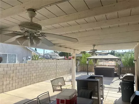 Exterior - 18261 Preston St, Hesperia, CA 92345 photo 7 of 10