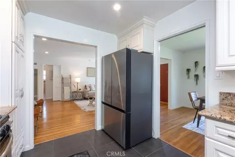 Entry Way - 1014 E Carson St #7, Long Beach, CA 90807 photo 4 of 4