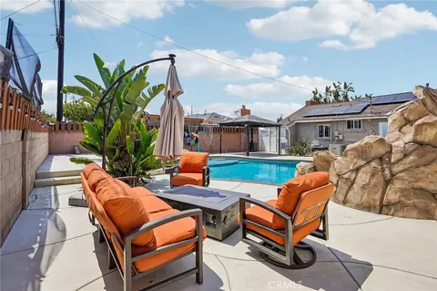 Exterior - 6412 Shawnee, Westminster, CA 92683 photo 10 of 13