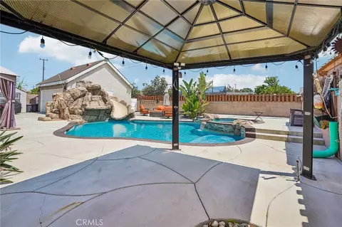 Exterior - 6412 Shawnee, Westminster, CA 92683 photo 5 of 13