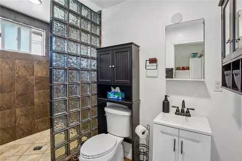 Bath - 6412 Shawnee, Westminster, CA 92683 photo 1 of 1