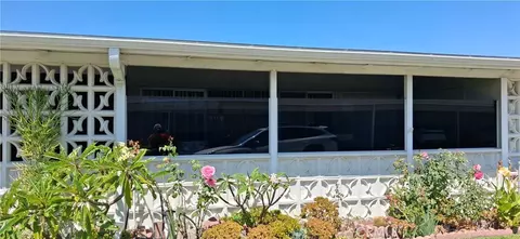 1282 Golden Rain, Seal Beach, CA 90740