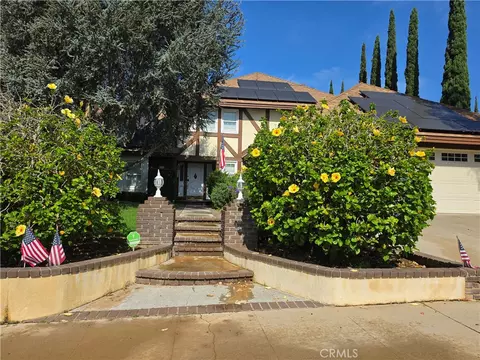 Exterior - 826 N Red Robin, Orange, CA 92869 photo 10 of 10