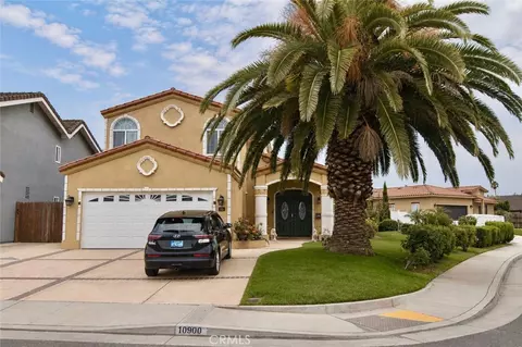 10900 La #FL FOAIN, Valley, CA 92708