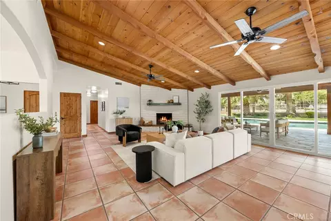 Living - 1920 Gratton St, Riverside, CA 92504 photo 4 of 8