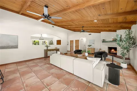 Living - 1920 Gratton St, Riverside, CA 92504 photo 5 of 8