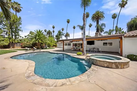 Exterior - 1920 Gratton St, Riverside, CA 92504 photo 11 of 26