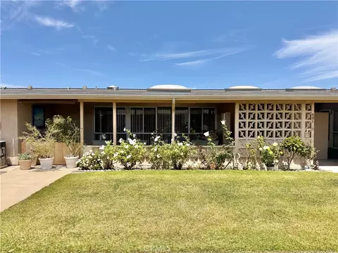 1690 Interlachen Rd #42I, Seal Beach, CA 90740