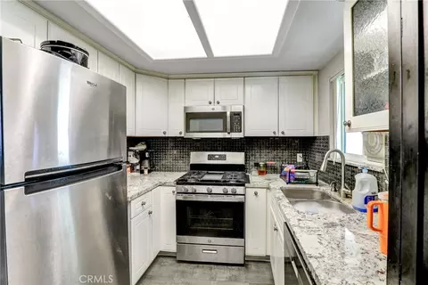 14405 Cerise Ave #13, Hawthorne, CA 90250