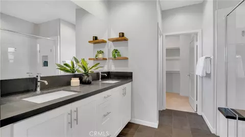 Entry Way - 100 Tenor, Irvine, CA 92618 photo 6 of 6