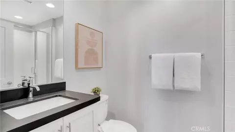 Bath - 100 Tenor, Irvine, CA 92618 photo 3 of 4