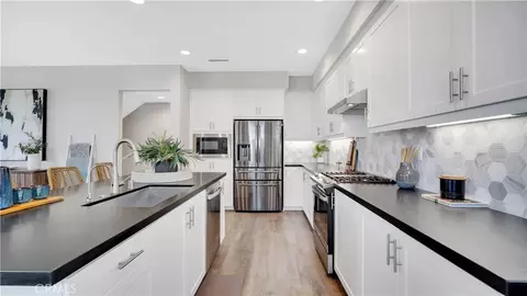 Kitchen - 100 Tenor, Irvine, CA 92618 photo 2 of 5