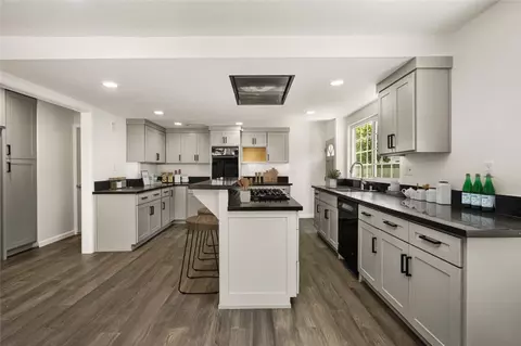 Kitchen - 1455 E Bach St, Carson, CA 90745 photo 1 of 4