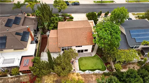 View/Area - 2217 Serrano Pl, Fullerton, CA 92833 photo 2 of 6