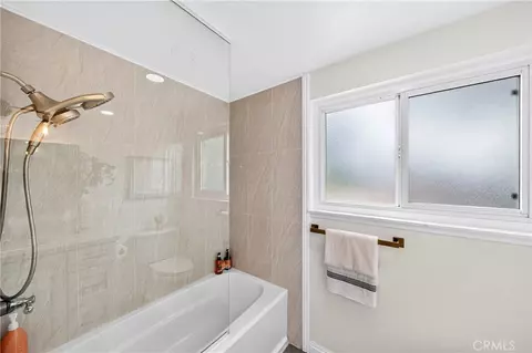 Bath - 2217 Serrano Pl, Fullerton, CA 92833 photo 5 of 7