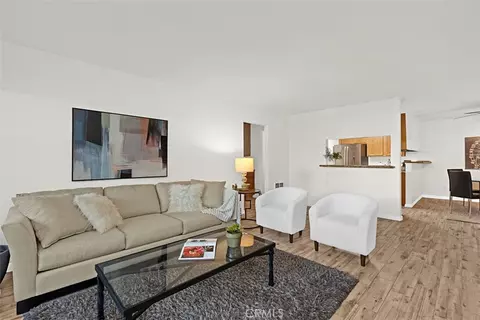 1345 Cabrillo Park #F05, Santa Ana, CA 92701