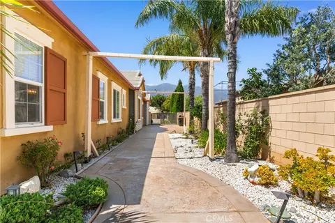 Exterior - 13515 Brittle Brush Ct, Rancho Cucamonga, CA 91739 photo 6 of 10